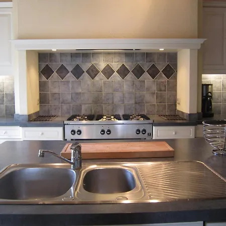 In With Private Pool, Cleaning Included