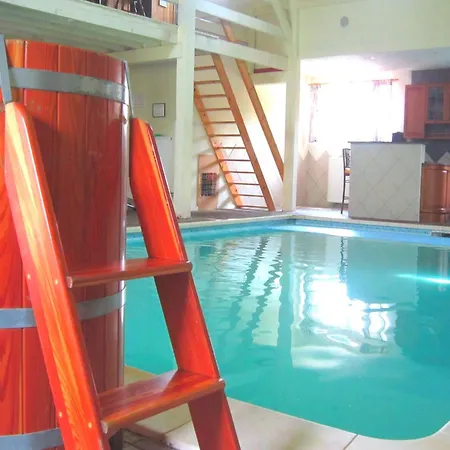 In With Private Pool, Cleaning Included